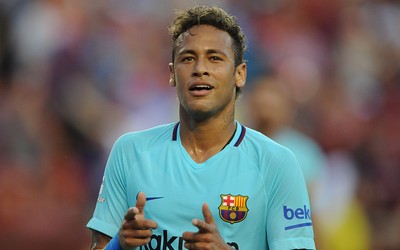 亿兆电竞焦点-从替补到核心他只用半个赛季